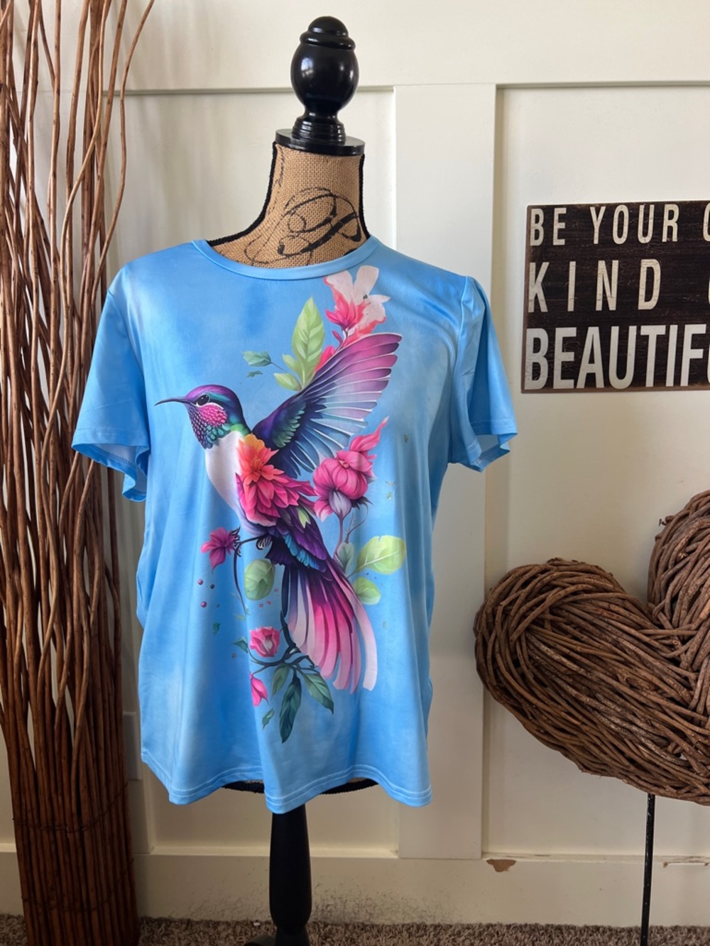 SHEIN Blue Short Sleeve Tee with Multicolor Hummingbird Floral Print